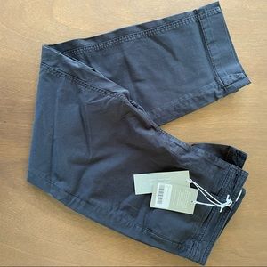 Everlane Lightweight Straight Leg Crop